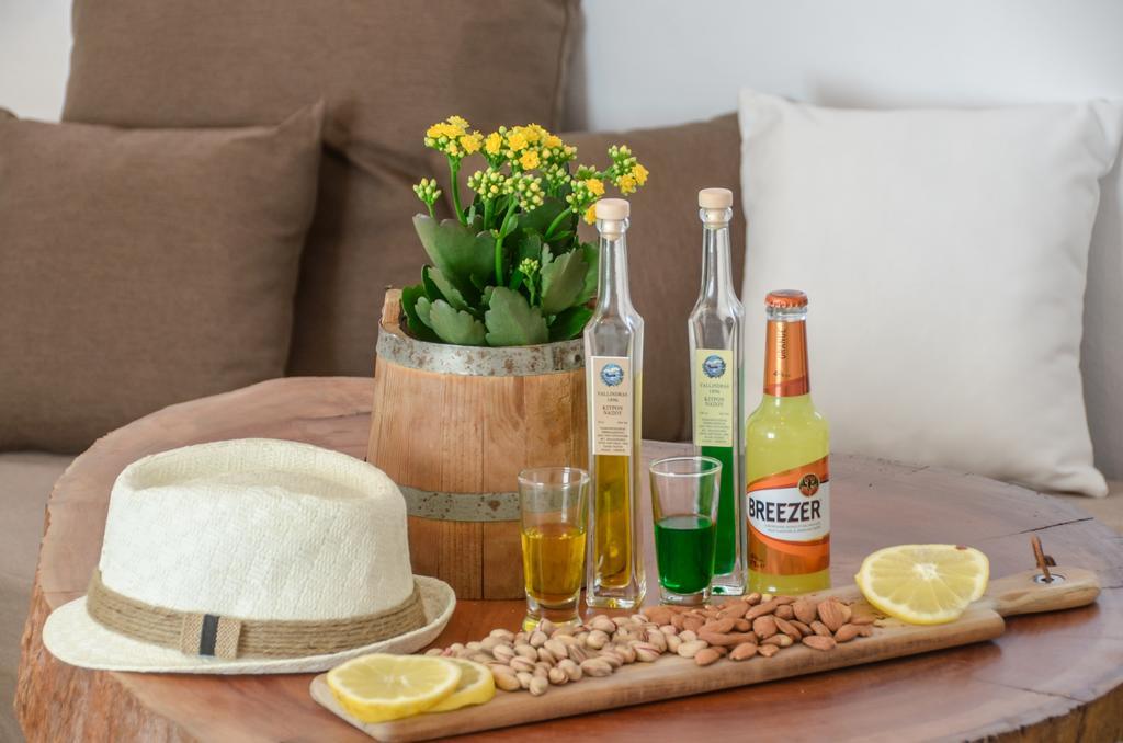 Pláka Naxos Island Escape Suites מראה חיצוני תמונה